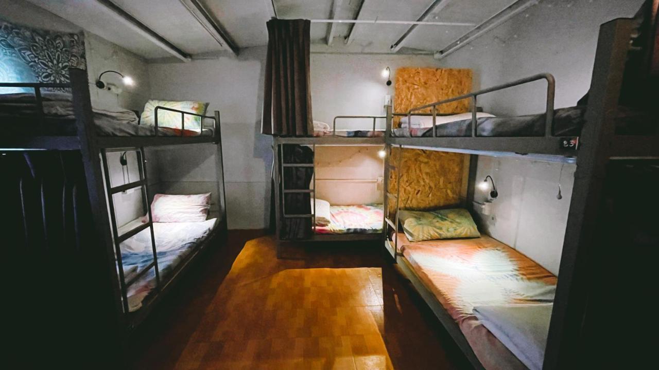 氮醉潛水酒吧旅宿joscubar Diving Hostel Xiaoliuqiu Dış mekan fotoğraf