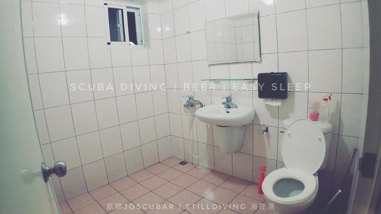氮醉潛水酒吧旅宿joscubar Diving Hostel Xiaoliuqiu Dış mekan fotoğraf